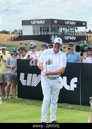 Bedminster, New Jersey, Stati Uniti. 31st luglio 2022. Phil Mickelson al torneo di golf LIV 2022 al Trump National Golf Club di Bedminster, New Jersey, il 31 luglio 2022. Credit: Media Punch/Alamy Live News Foto Stock