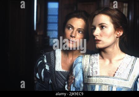 Jacqueline Bisset & Catherine McCormack Film: Dangerous Beauty (USA 1998) personaggi: Paola Franco, Veronica Franco / Literaturverfilmung (basato sul libro biografico di 'il cortigiano onesto' di Margaret Rosenthal) regista: Marshall Herskovitz 20 febbraio 1998 **AVVISO** questa fotografia è solo per uso editoriale ed è copyright DELLE IMPRESE Regency e/o del fotografo assegnato dalla Società di produzione e film e può essere riprodotta solo da pubblicazioni in concomitanza con la promozione del suddetto Film. È richiesto un credito obbligatorio per le IMPRESE di REGENCY. Il Photographe Foto Stock