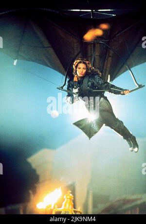 PAM Grier Film Escape from L.A. (USA 1996) personaggi: Hershe Las Palmas regista: John Carpenter 09 agosto 1996 **ATTENZIONE** questa fotografia è ad uso esclusivamente editoriale ed è copyright di IMMAGINI DI PRIM'ORDINE e/o del fotografo assegnato dalla Film o Production Company e può essere riprodotta solo da pubblicazioni in concomitanza con la promozione del suddetto Film. È richiesto un credito obbligatorio per LE FOTO DI IMPORTANZA FONDAMENTALE. Il fotografo deve essere accreditato anche se conosciuto. Nessun uso commerciale può essere concesso senza l'autorizzazione scritta di The Film Company. Foto Stock