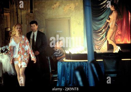 Mary Stuart Masterson & Alec Baldwin Film Heaven'S Prisoners (1996) personaggi: Robin Gaddis & Dave Robicheaux regista: Phil Joanou 17 maggio 1996 **ATTENZIONE** questa fotografia è solo per uso editoriale ed è copyright di RANK e/o The Photographer assegnato dalla Film or Production Company e può essere riprodotta solo da pubblicazioni in concomitanza con la promozione del suddetto Film. È richiesto un credito obbligatorio per IL RANGO. Il fotografo deve essere accreditato anche se conosciuto. Nessun uso commerciale può essere concesso senza l'autorizzazione scritta di The Film Company. Foto Stock