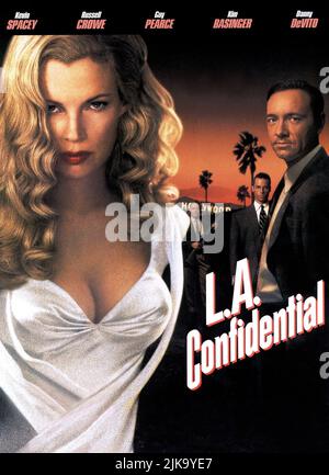 Kim Basinger, Russell Crowe, Guy Pearce & Kevin Spacey Poster Film: L.A. Riservato; riservato la (USA 1997) caratteri: Lynn Bracken, Jack Vincennes Direttore: Curtis Hanson 14 maggio 1997 **AVVISO** questa foto è solo per uso editoriale ed è il copyright di WARNER BROS. E/o del fotografo assegnato dalla Film o dalla Società di produzione e può essere riprodotto solo da pubblicazioni in concomitanza con la promozione del suddetto Film. È richiesto un credito obbligatorio per WARNER BROS. Il fotografo deve essere accreditato anche quando è noto. Nessun uso commerciale può essere concesso senza un Foto Stock