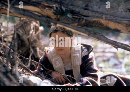 Anna Paquin Film: Fly Away Home (1996) personaggi: Amy Alden regista: Carroll Ballard 05 Settembre 1996 **AVVISO** questa foto è solo per uso editoriale ed è copyright DI COLUMBIA e/o del fotografo assegnato dalla Film o dalla Production Company e può essere riprodotta solo da pubblicazioni in concomitanza con la promozione del suddetto Film. È richiesto un credito obbligatorio per COLUMBIA. Il fotografo deve essere accreditato anche quando è noto. Nessun uso commerciale può essere concesso senza l'autorizzazione scritta della Film Company. Foto Stock