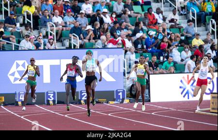 Shaunae Miller-Uibo (BAH) in gara nella finale femminile del 400m il giorno otto al World Athletics Championships, Hayward Field, Eugene, Oregon USA Foto Stock