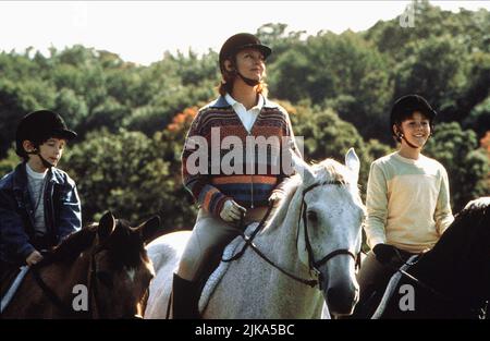 Liam Aiken, Susan Sarandon e Jena Malone Film: Stepmom (1998) personaggi: Ben Harrison, Jackie Harrison e Anna Harrison regista: Chris Columbus 15 Dicembre 1998 **ATTENZIONE** questa foto è solo per uso editoriale ed è copyright DI COLUMBIA e/o del fotografo assegnato dalla Film o dalla Production Company e può essere riprodotta solo da pubblicazioni in concomitanza con la promozione del suddetto Film. È richiesto un credito obbligatorio per COLUMBIA. Il fotografo deve essere accreditato anche quando è noto. Nessun uso commerciale può essere concesso senza l'autorizzazione scritta della Film Company. Foto Stock