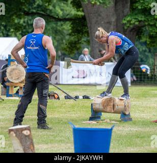 Clywd Axmen alla GWCT Scottish Game Fair 2022, Scone Palace, Perthshire Foto Stock