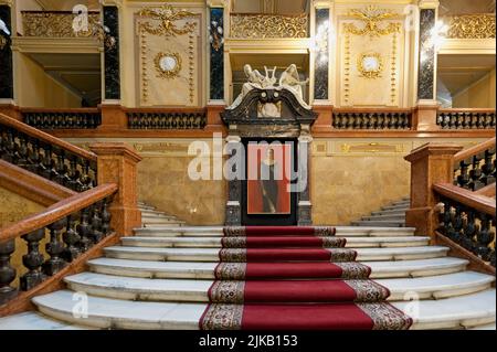 La sala del Teatro Nazionale Accademico Lviv Opera e Balletto a Lviv, Ucraina Foto Stock