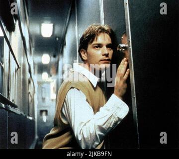 Ewan McGregor Film Eye of the Beholder (1999) personaggi: Stephen Wilson regista: Stephan Elliott 28 agosto 1999 **ATTENZIONE** questa fotografia è solo per uso editoriale ed è copyright di EYE OF THE BEHOLDER Ltd e/o The Photographer assegnato dalla Film or Production Company e può essere riprodotta solo da pubblicazioni in concomitanza con la promozione del suddetto Film. È richiesto un credito obbligatorio a EYE OF THE BEHOLDER Ltd. Il fotografo deve essere accreditato anche se conosciuto. Nessun uso commerciale può essere concesso senza l'autorizzazione scritta di The Film Company. Foto Stock