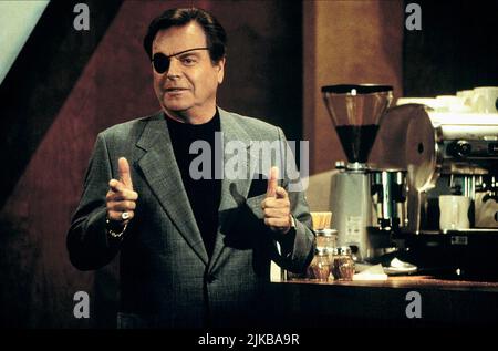 Robert Wagner Film: Austin Powers: The Spy Who Shagged Me; Austin Powers 2 (USA 1999) personaggi: Numero due regista: Jay Roach 08 Giugno 1999 **ATTENZIONE** questa fotografia è solo per uso editoriale ed è il copyright del CINEMA DI NUOVA LINEA e/o del fotografo assegnato dalla Società di produzione e film e può essere riprodotto solo da pubblicazioni in concomitanza con la promozione del suddetto Film. È richiesto un credito obbligatorio per IL CINEMA DI NUOVA LINEA. Il fotografo deve essere accreditato anche quando è noto. Nessun uso commerciale può essere concesso senza l'autorizzazione scritta della Film Company. Foto Stock