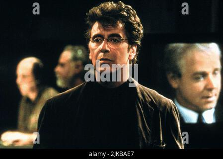Al Pacino Film The Insider (USA 1999) personaggi: Lowell Bergman regista: Michael Mann 28 ottobre 1999 **ATTENZIONE** questa fotografia è solo per uso editoriale ed è copyright di TOUCHSTONE e/o del fotografo assegnato dalla Film o Production Company e può essere riprodotta solo da pubblicazioni in concomitanza con la promozione del suddetto Film. È richiesto un credito obbligatorio a TOUCHSTONE. Il fotografo deve essere accreditato anche se conosciuto. Nessun uso commerciale può essere concesso senza l'autorizzazione scritta di The Film Company. Foto Stock