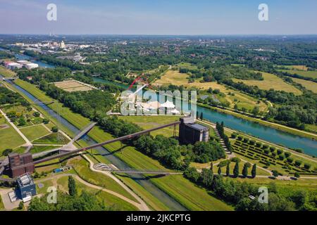 Gelsenkirchen, Renania Settentrionale-Vestfalia, Germania - Nordsternpark, qui con la costruzione della centrale di miscelazione del carbone della vecchia colliria Nordstern, con Foto Stock