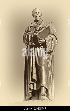 delft, zuid olanda/olanda - 17 febbraio 2008: statua di hugo grotius (1583/1645) -- [credit: joachim affeldt - larger format available upon re Foto Stock