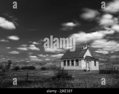 Chiesa cattolica nei badlands. Dorothy, Alberta, Canada. Foto Stock