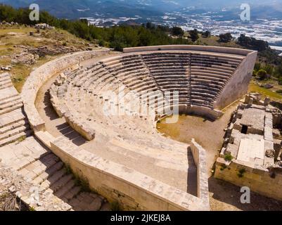 Anfiteatro nell'antica città licana di Rhodiapolis Foto Stock