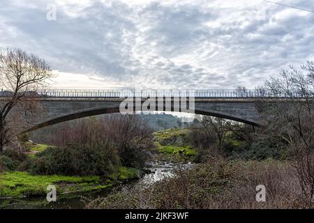 Puente Nuevo de Herrera en Galapagar, Comunidad de Madrid, España Foto Stock