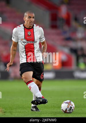 Oriol Romeu di Southampton - Southampton contro AS Monaco, Pre-Season friendly, St Mary's Stadium, Southampton, Regno Unito - 27th luglio 2022 Foto Stock