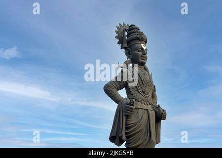 Shree Vitthal Statua a Dive Ghat, Vittoria in serata, Zendewadi, Maharashtra, India Foto Stock