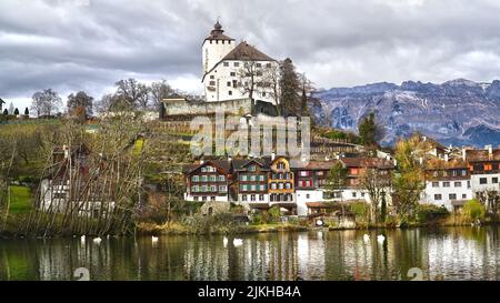 Una bella foto del Castello di Werdenberg sulla collina di Werdenberg, San Gallo, Svizzera Foto Stock