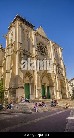 Èglise Saint Roch a Montpellier. Costruito nel XIX secolo in stile neo-gotico. Sosta per i pellegrini sulla strada per Santiago de Compostela. Foto Stock