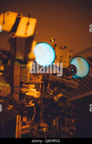 un'immagine verticale di un progetto di robot Foto Stock