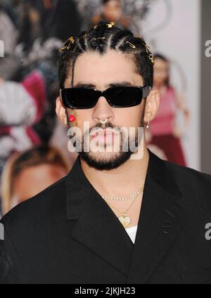 LOS ANGELES, CA - 01 AGOSTO: Bad Bunny (Benito Martinez Casio) partecipa alla prima di Los Angeles del "Bullet Train" di Sony Pictures al Regency Village Theatre il 01 agosto 2022 a Los Angeles, California. Credit: Jeffrey Mayer/JTMPhotos / MediaPunch Foto Stock