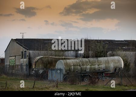 Un edificio abbandonato in un'area agricola a Sint Joost, nei Paesi Bassi Foto Stock