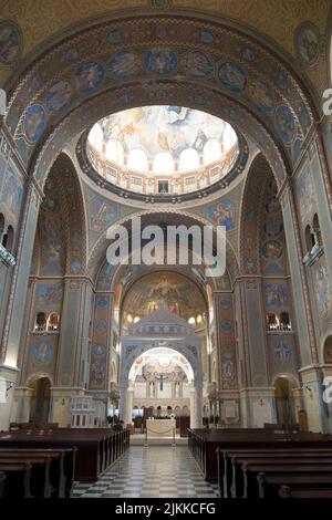 La Chiesa Votiva e la Cattedrale di nostra Signora d'Ungheria Foto Stock