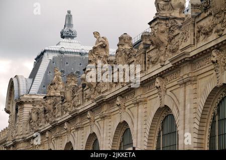 Un bellissimo scatto dell'esterno del Musee d'Orsay a Parigi, Francia Foto Stock