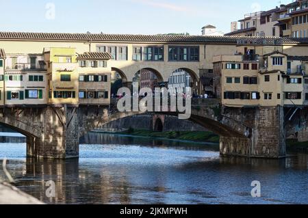 Firenze, Italia, Vista panoramica del Ponte Vecchio o Ponte Vecchio a Firenze, Toscana, Italia Foto Stock