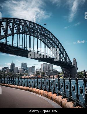 Una vista naturale dell'Harbor Bridge a Sydney, Australia Foto Stock