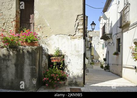 Una strada stretta a Galdo, Italia Foto Stock