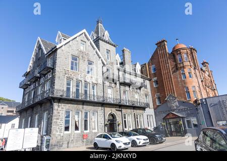 Oban Resort Town Scotland e l'hotel Columba situato sul molo nord, West Coast of Scotland, UK, estate 2022 Foto Stock