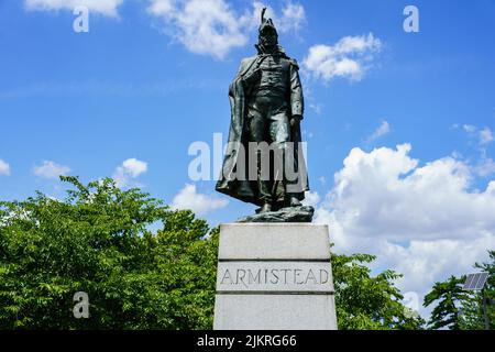 Baltimora, MD, USA – 2 agosto 2022: La statua del generale George Armestead che servì come comandante di Fort McHenry durante la battaglia di Baltimora Foto Stock