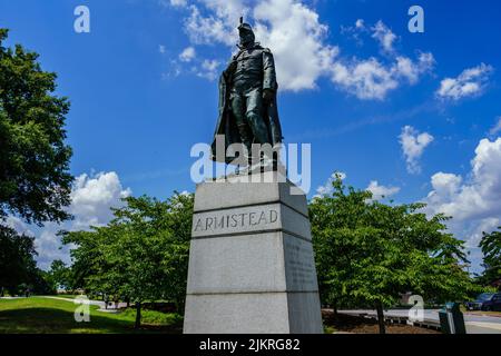 Baltimora, MD, USA – 2 agosto 2022: La statua del generale George Armestead che servì come comandante di Fort McHenry durante la battaglia di Baltimora Foto Stock