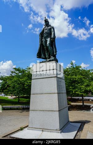 Baltimora, MD, USA – 2 agosto 2022: La statua del generale George Armestead che servì come comandante di Fort McHenry durante la battaglia di Baltimora Foto Stock