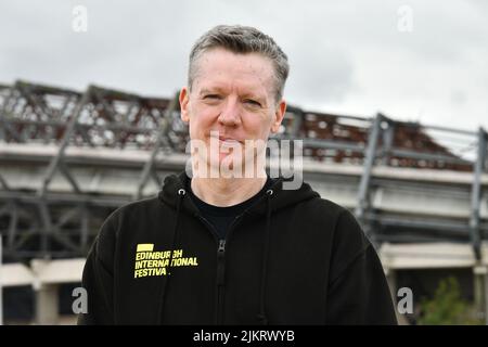 Edimburgo Scozia, Regno Unito 03 agosto 2022. Fergus Lineham, direttore del Festival Internazionale di Edimburgo al di fuori del BT Murrayfield Stadium. Credit sst/alamy live news Foto Stock