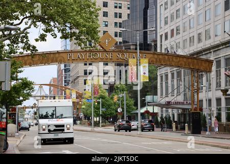 Cartello di Playhouse Square presso il quartiere dei teatri nel centro di Cleveland, Ohio Foto Stock