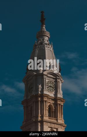 Una foto verticale del Municipio di Philadelphia in Pennsylvania, USA Foto Stock