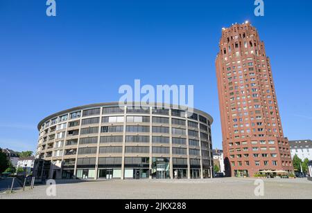 Colosseo, Wohnhaus MainPlaza, Walther-von-Cronberg-Platz, Francoforte sul meno, Hessen, Germania Foto Stock