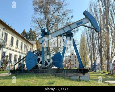 Un museo di estrazione petrolifera a Hodonin nella Moravia meridionale, la mostra di impianti minerari Foto Stock