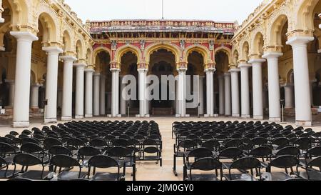 Vista interna del Palazzo di Thirumalai Nayakkar, costruito nel 17th secolo da re Tirumala Nayaka, Madurai, Tamilnadu, India. Foto Stock