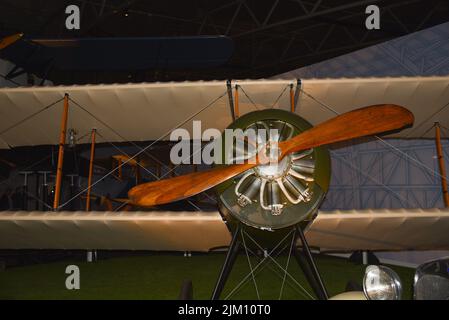 Lelystad, Paesi Bassi. Luglio 2022. Aerei vecchi, a due piani, presso il museo dell'Aviodrome di Lelystad. Foto di alta qualità Foto Stock