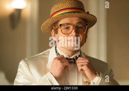 TARON EGERTON in ROCKETMAN (2019), diretto DA DEXTER FLETCHER. Credito: FOTO / Album DI PARAMOUNT Foto Stock