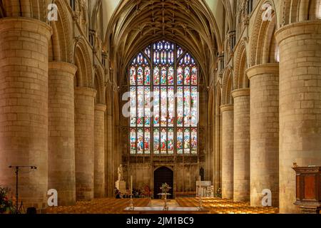 Vetrata nella Cattedrale, Gloucester, Gloucestershire, Inghilterra Foto Stock