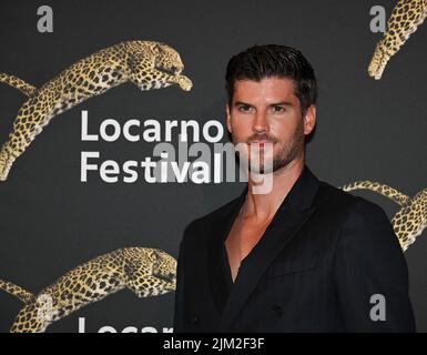 Locarno, Svizzera. 04th ago 2022. Locarno, Swiss Locarno Film Festival 2022 Photocall Elvira Legrand, Charles Legrand, Kevin Lütolf nella foto: Kevin Lütolf Credit: Independent Photo Agency/Alamy Live News Foto Stock