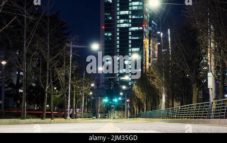 La vista notturna di Anyang City, Gyeonggi-do, Corea Foto Stock