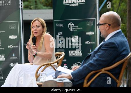 Marina di Pietrasanta, italia. 04 agosto 2022. Incontri al caffe della Versiliana, nella foto Giorgia Meloni, capo dei fratelli d'italia. Stefano dalle Luche / Alamy Live News. Foto Stock