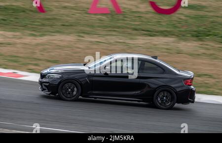 BMW 2 Serie F30 deriva sul circuito Foto Stock