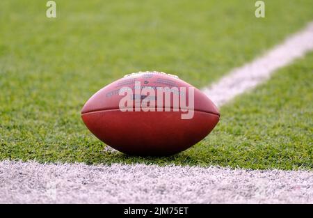 Canton, OH, Stati Uniti. 4th ago 2022. NFL Football durante il Jacksonville Jaguars vs Las Vegas Raiders Hall of Fame Game a Canton, Ohio. Jason Pohuski/CSM/Alamy Live News Foto Stock