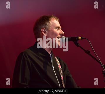 Belle e Sebastian in performance al Bristol Harbour Festival. Lloyds Amphitheater, Bristol, Regno Unito. Luglio 15 2022. Foto Stock