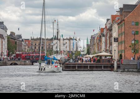 Canale del porto di Nyhavn a Copenhagen, Danimarca Foto Stock